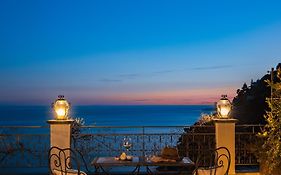 Hotel Pasitea